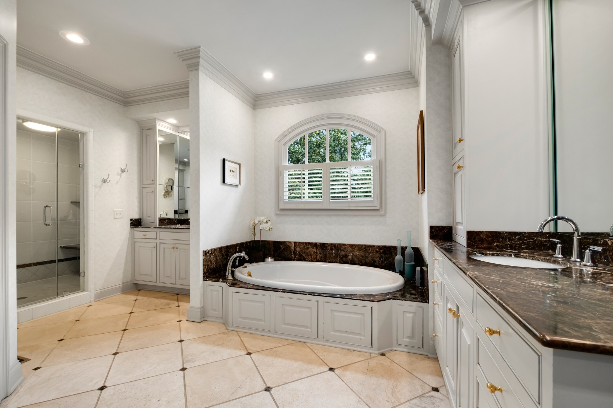 140 Brook Hollow Road Nashville TN 37205