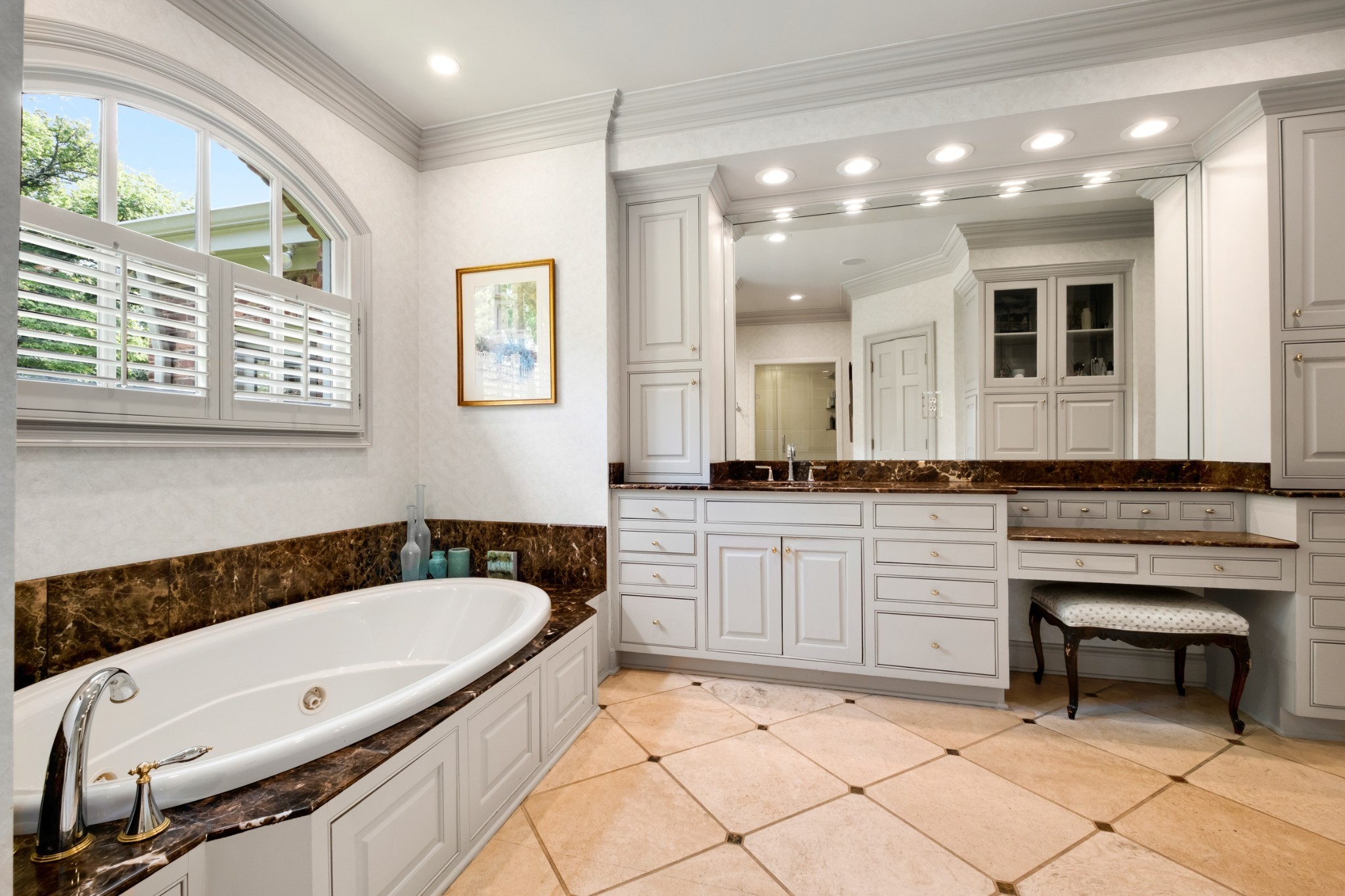 140 Brook Hollow Road Nashville TN 37205