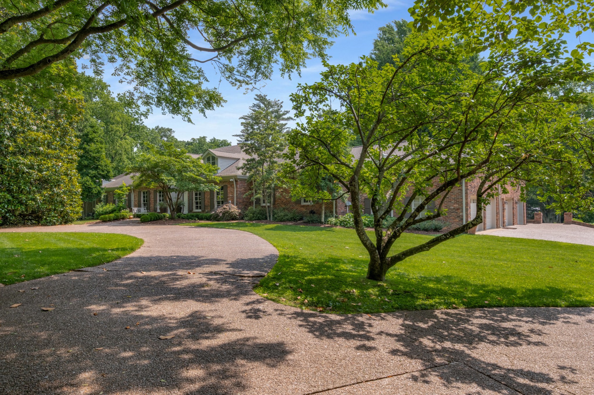 140 Brook Hollow Road Nashville TN 37205