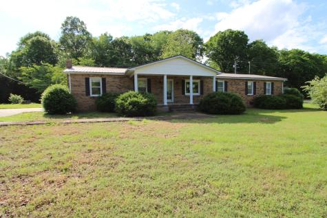 680 Oak Grove Road Goodspring TN 38460