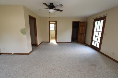 680 Oak Grove Road Goodspring TN 38460