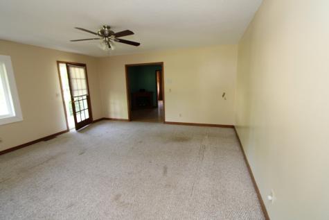 680 Oak Grove Road Goodspring TN 38460
