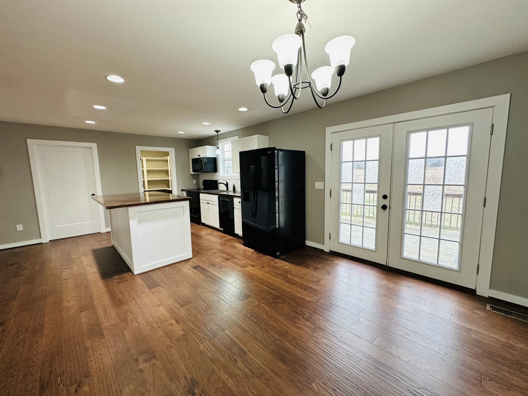 150 E Harris Road Bethpage TN 37022