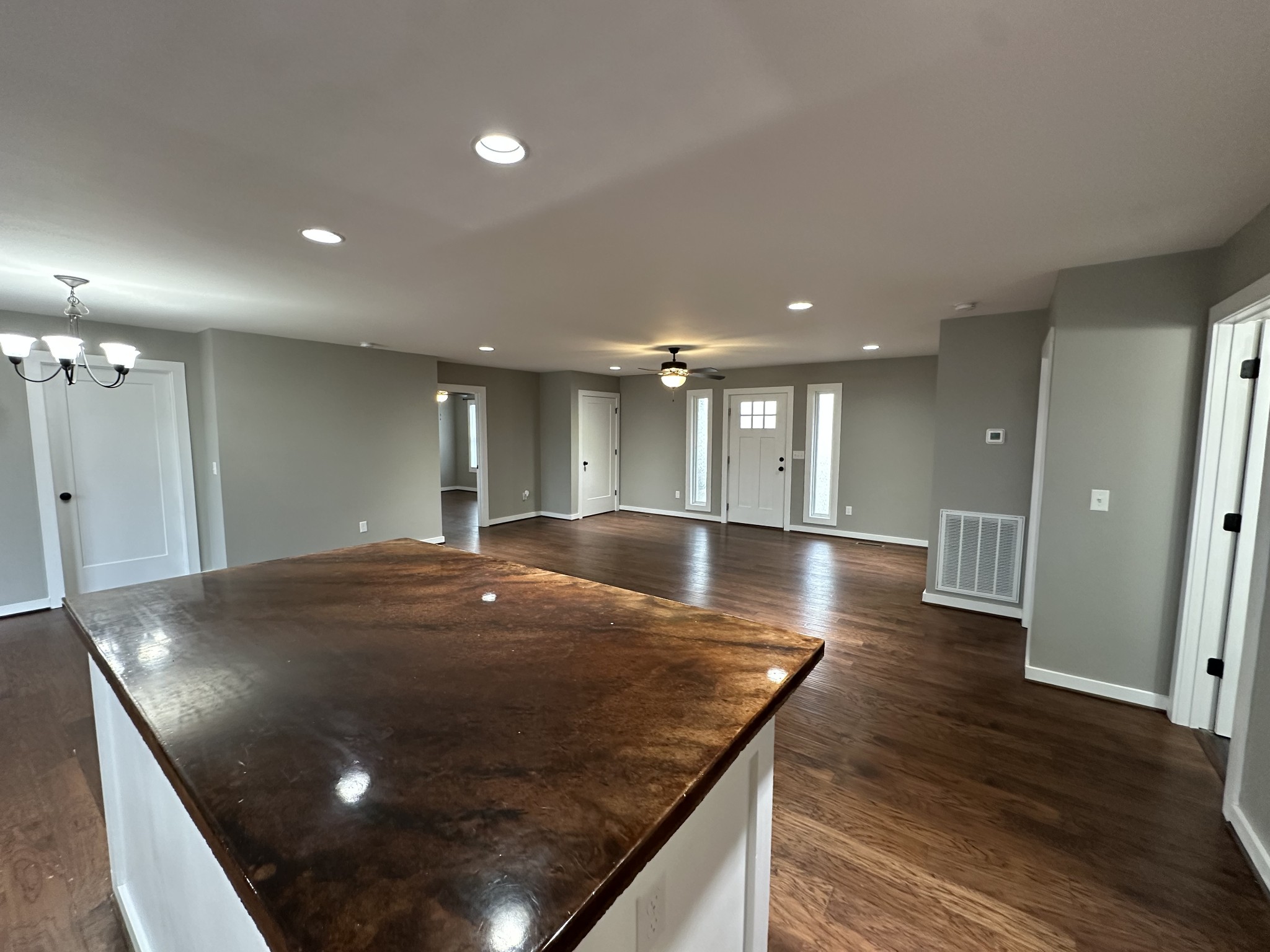 150 E Harris Road Bethpage TN 37022