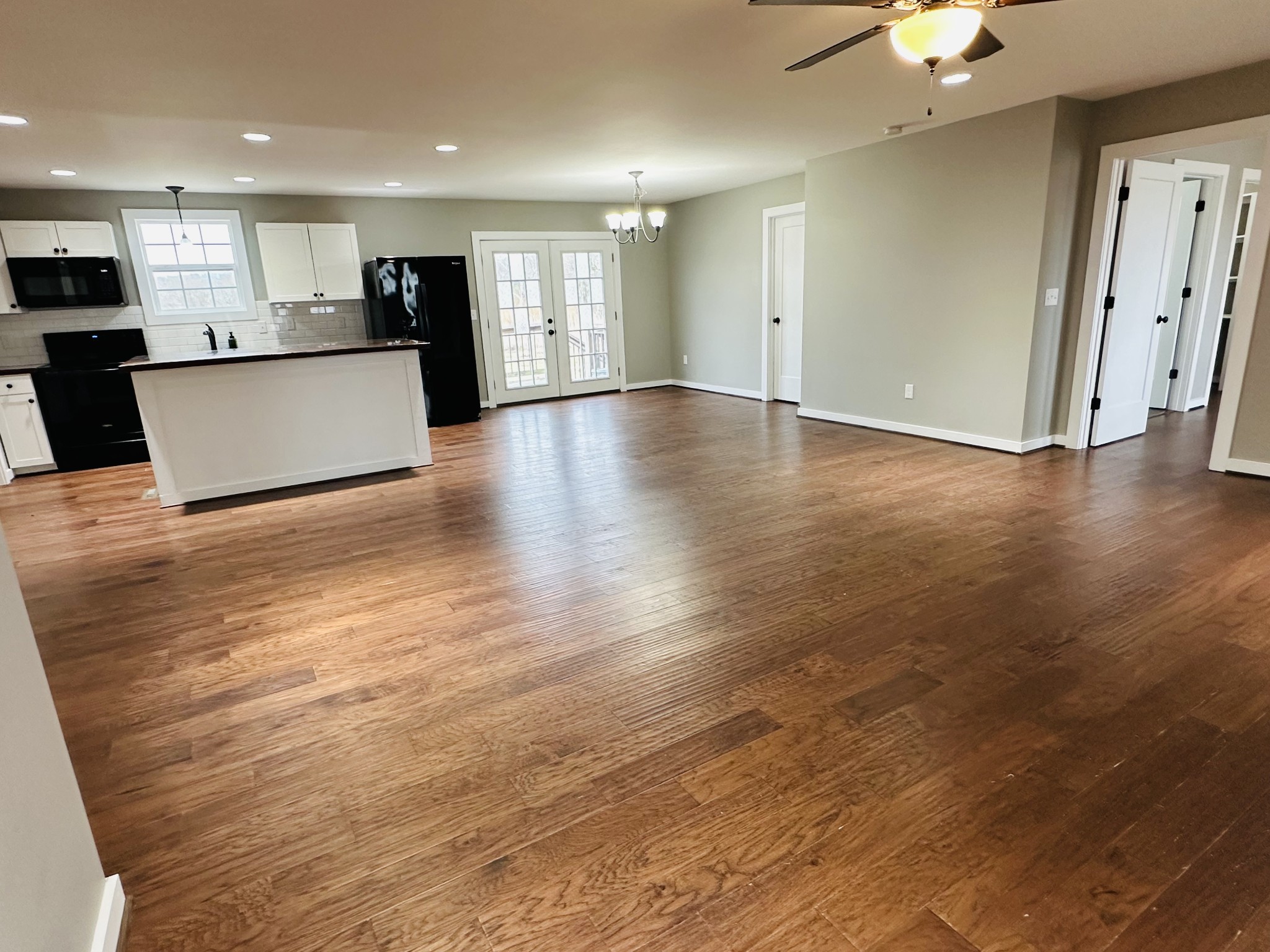 150 E Harris Road Bethpage TN 37022