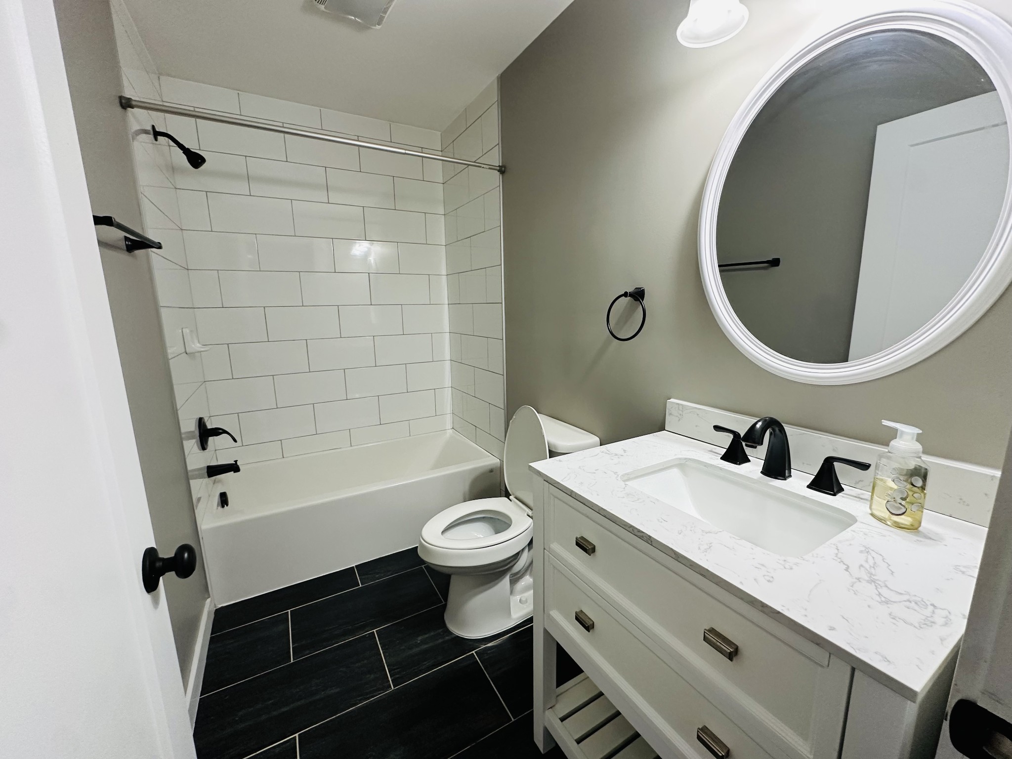150 E Harris Road Bethpage TN 37022