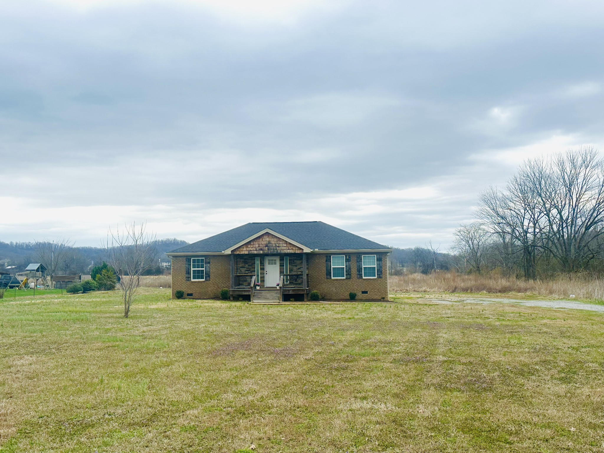 150 E Harris Road Bethpage TN 37022