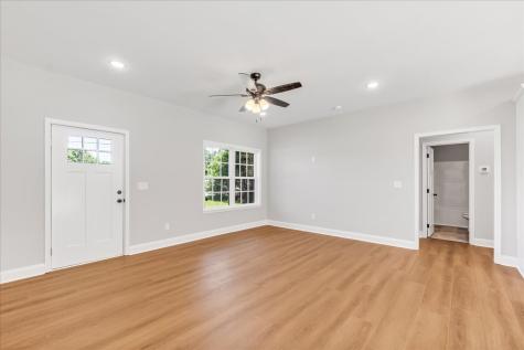 1101 E Lauderdale Street Tullahoma TN 37388