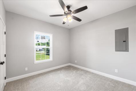 1101 E Lauderdale Street Tullahoma TN 37388