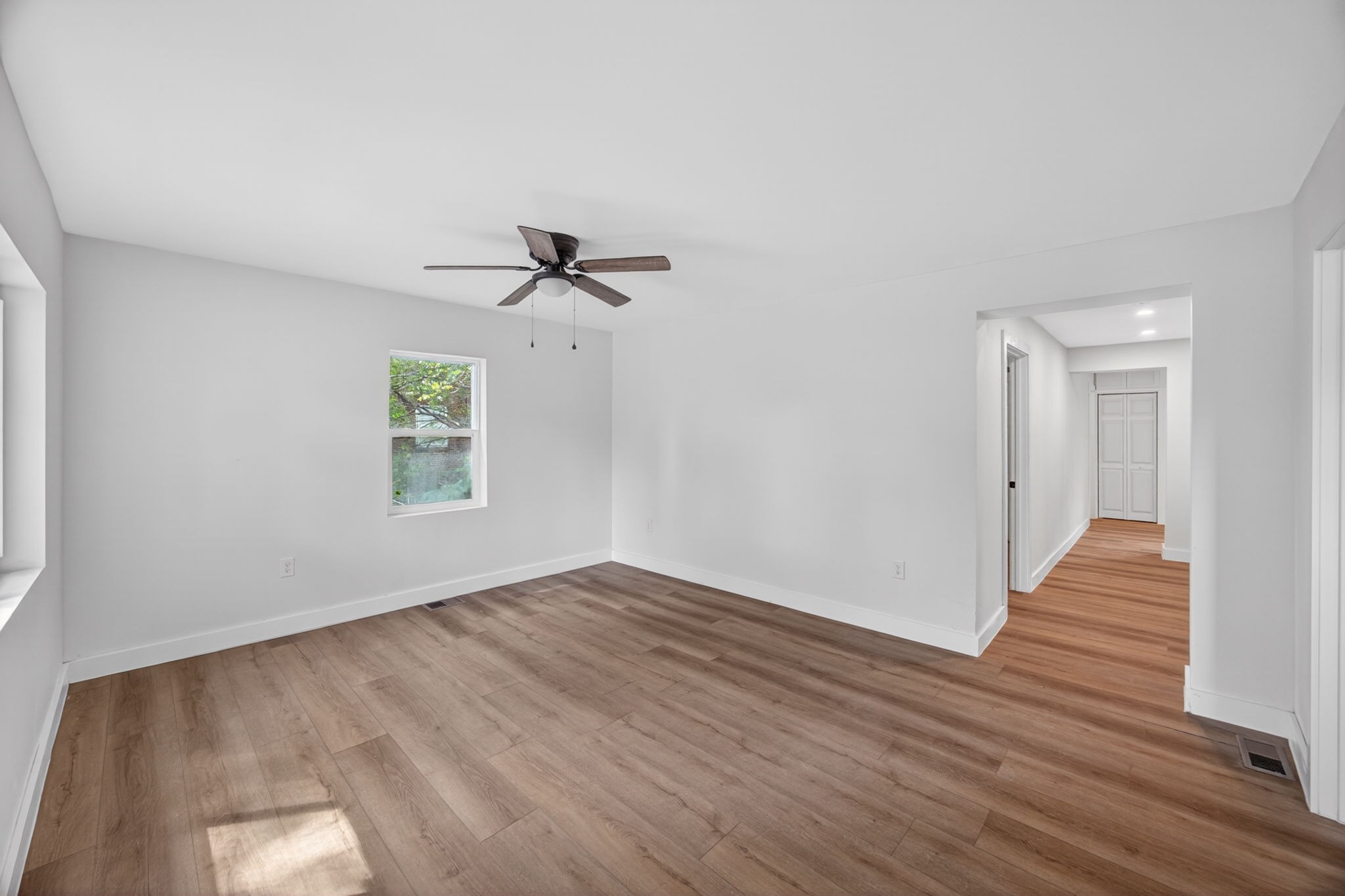 408 3rd Ave, N Baxter TN 38544