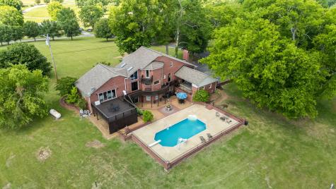 1979 Buck Daniels Road Culleoka TN 38451