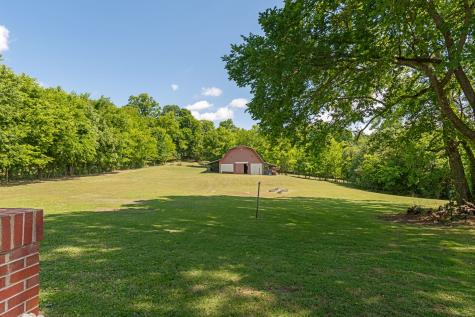 1979 Buck Daniels Road Culleoka TN 38451