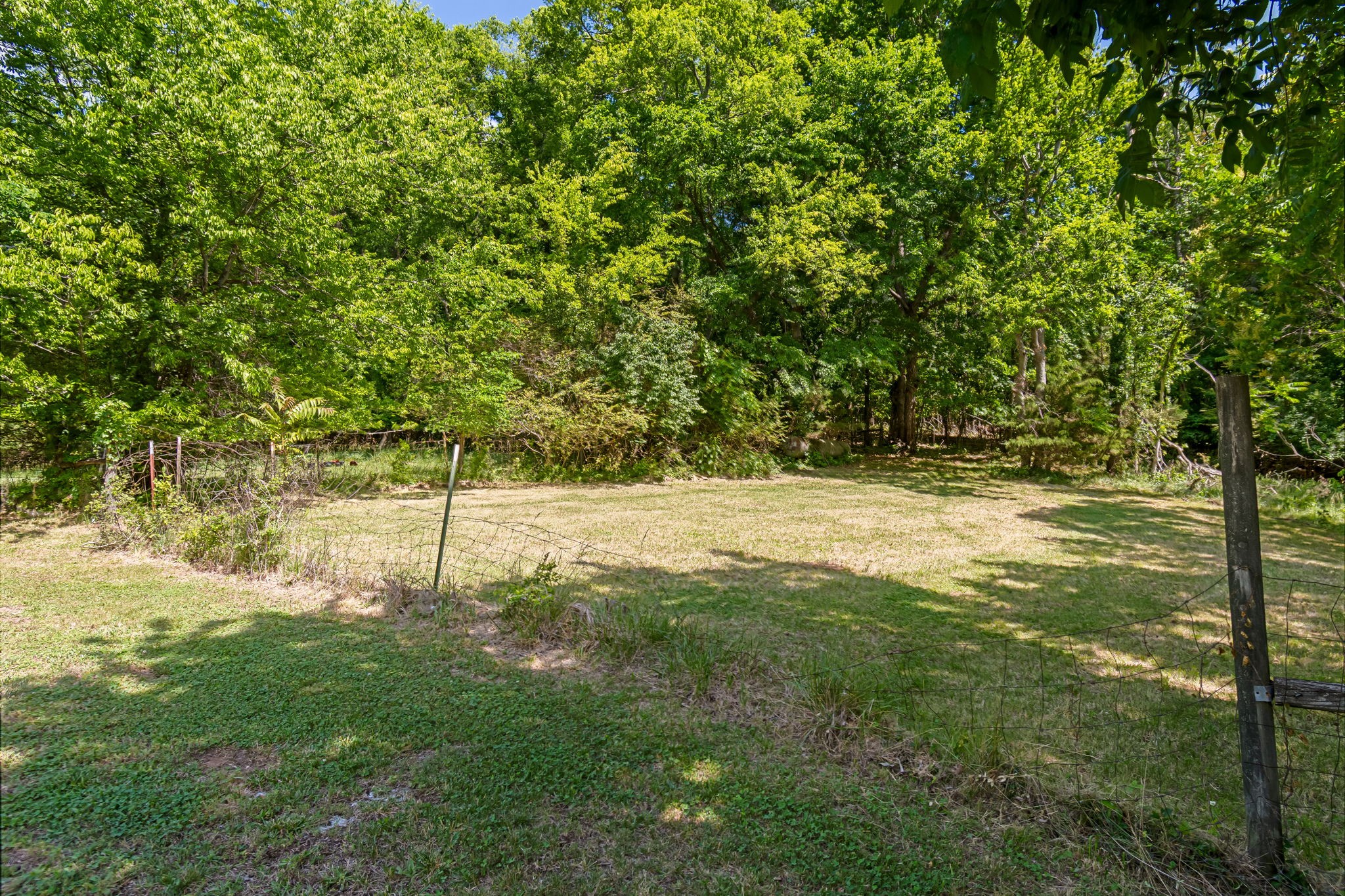 1979 Buck Daniels Road Culleoka TN 38451
