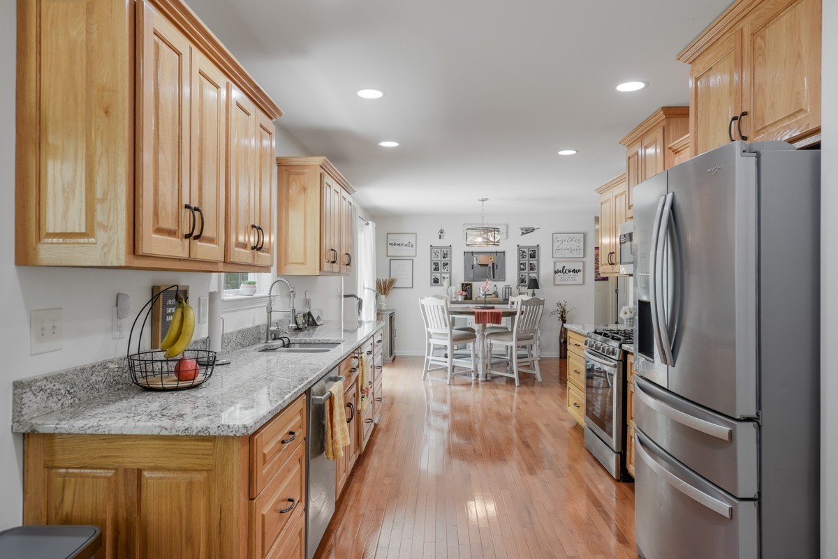 1555 Heller Ridge Spring Hill TN 37174