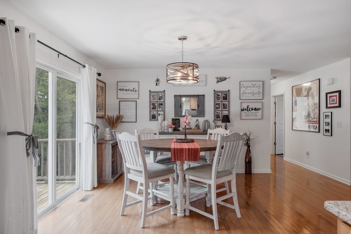 1555 Heller Ridge Spring Hill TN 37174