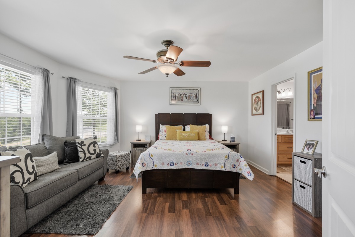 1555 Heller Ridge Spring Hill TN 37174