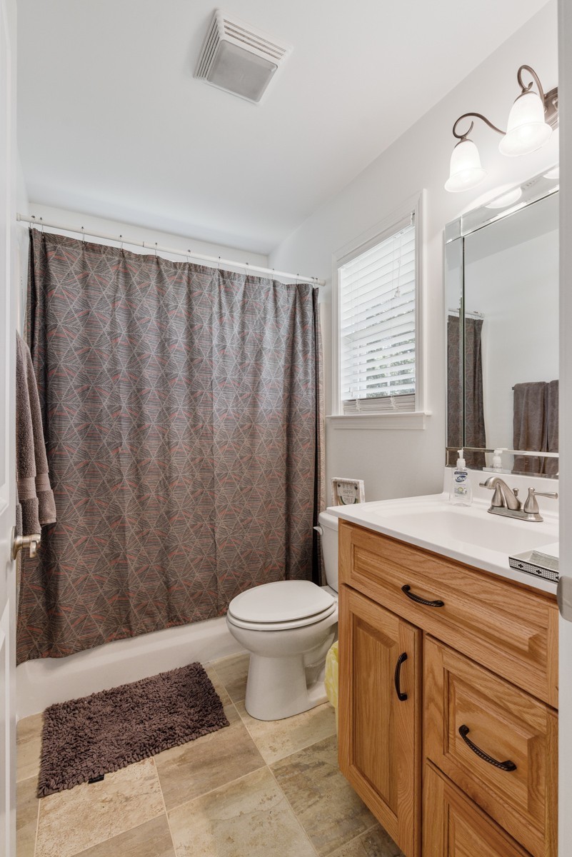 1555 Heller Ridge Spring Hill TN 37174