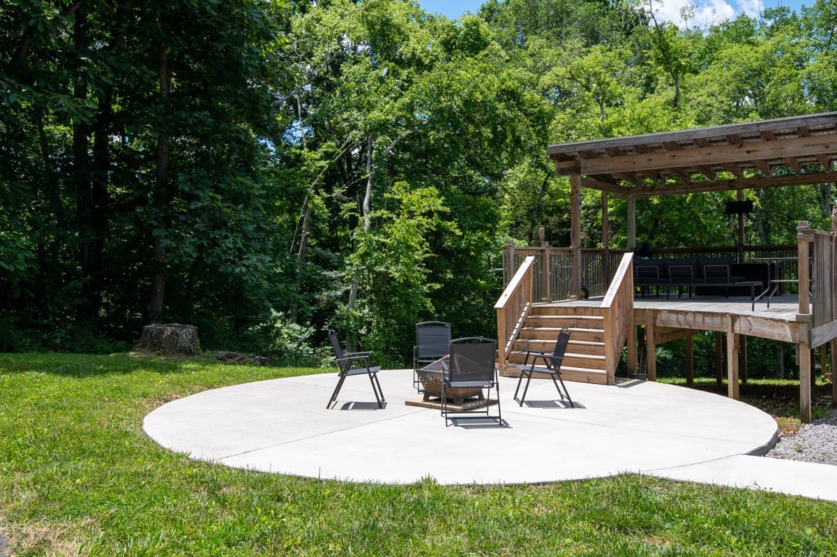 1555 Heller Ridge Spring Hill TN 37174