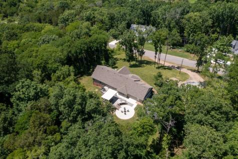 1555 Heller Ridge Spring Hill TN 37174