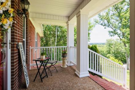 1555 Heller Ridge Spring Hill TN 37174