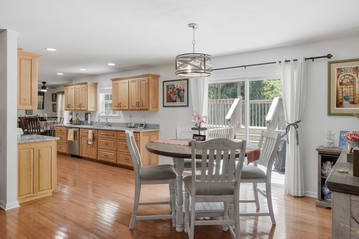 1555 Heller Ridge Spring Hill TN 37174