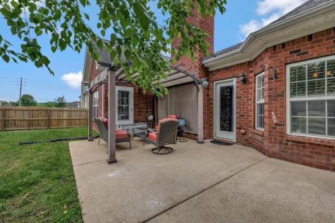 4047 Locerbie Circle Spring Hill TN 37174