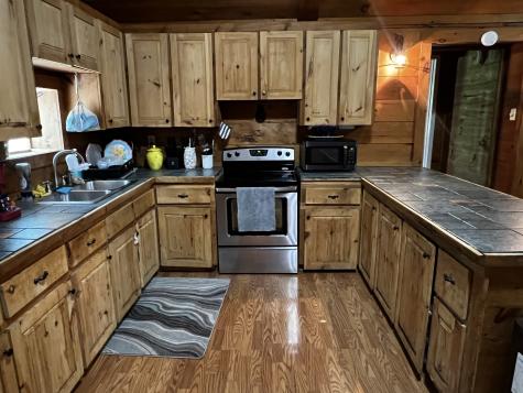 25 W Adkins Lane Lawrenceburg TN 38464