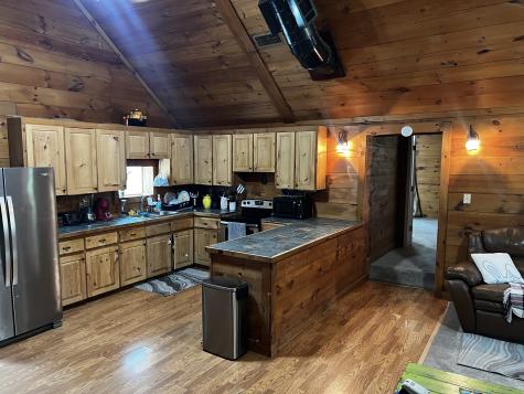 25 W Adkins Lane Lawrenceburg TN 38464