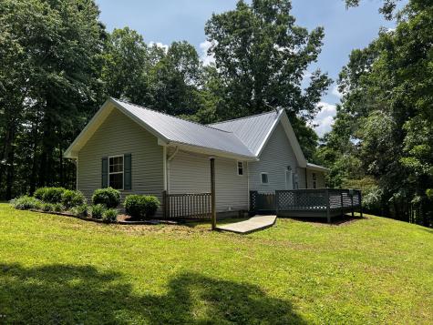 25 W Adkins Lane Lawrenceburg TN 38464