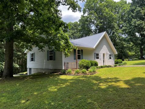 25 W Adkins Lane Lawrenceburg TN 38464