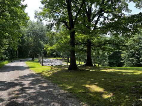25 W Adkins Lane Lawrenceburg TN 38464
