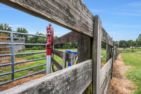 2620 Highway 48, S Dickson TN 37055