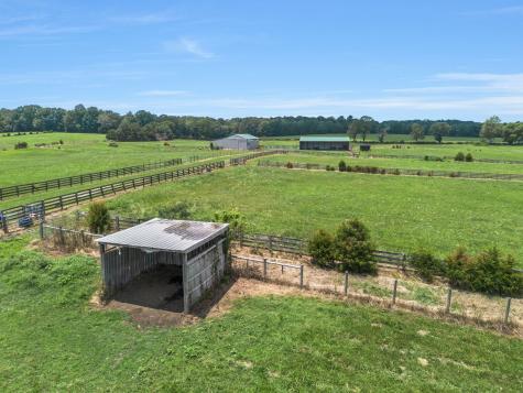 2620 Highway 48, S Dickson TN 37055