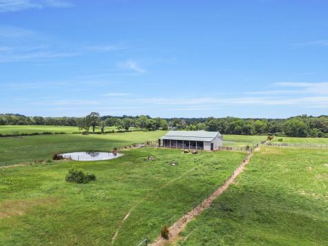 2620 Highway 48, S Dickson TN 37055