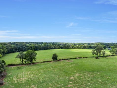 2620 Highway 48, S Dickson TN 37055