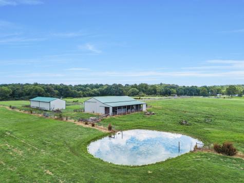 2620 Highway 48, S Dickson TN 37055