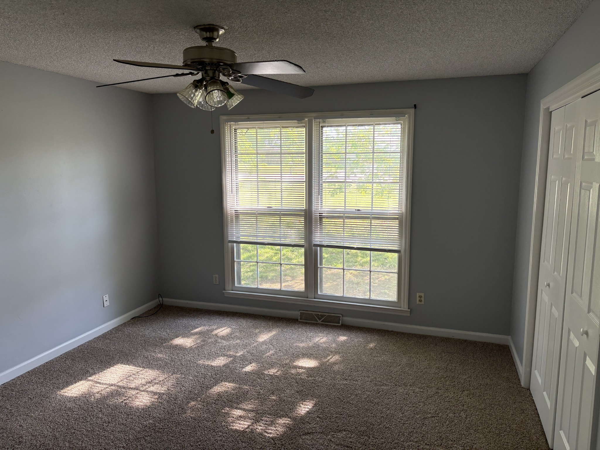 812 Maple Crest Drive Lebanon TN 37090