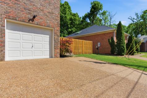 1025 Saint Andrews Place Nashville TN 37204