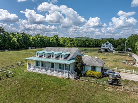 2290 Osburn Road Arrington TN 37014