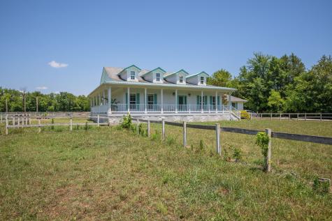 2290 Osburn Road Arrington TN 37014