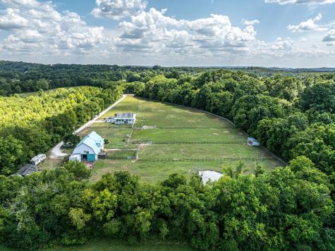 2290 Osburn Road Arrington TN 37014