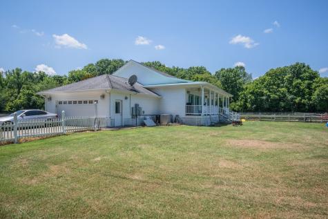 2290 Osburn Road Arrington TN 37014
