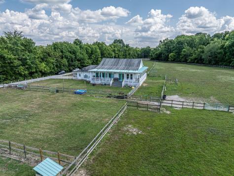 2290 Osburn Road Arrington TN 37014