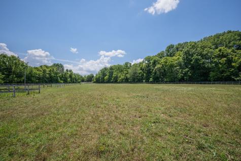 2290 Osburn Road Arrington TN 37014