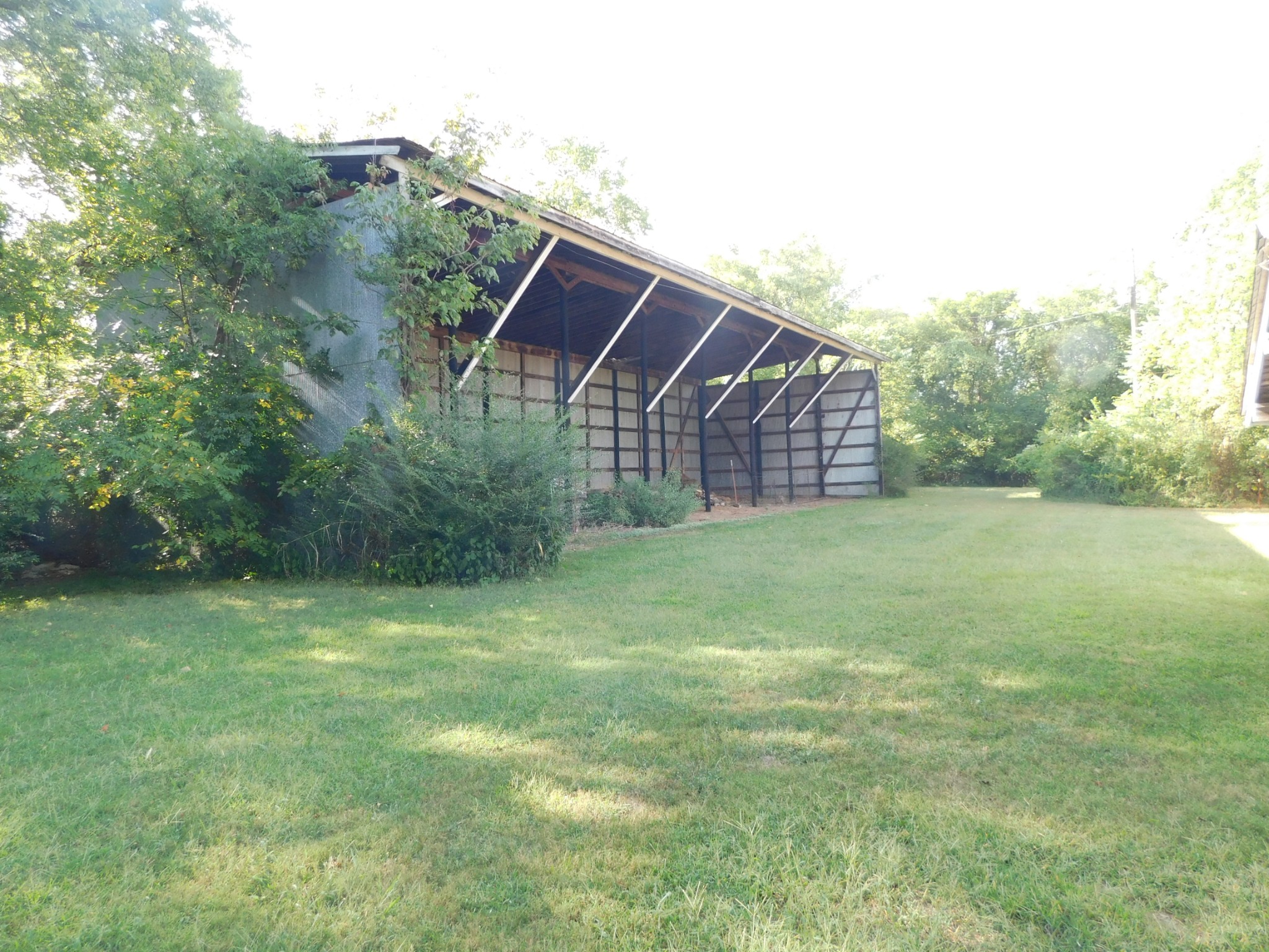 1386 Long Hollow Pike Gallatin TN 37066