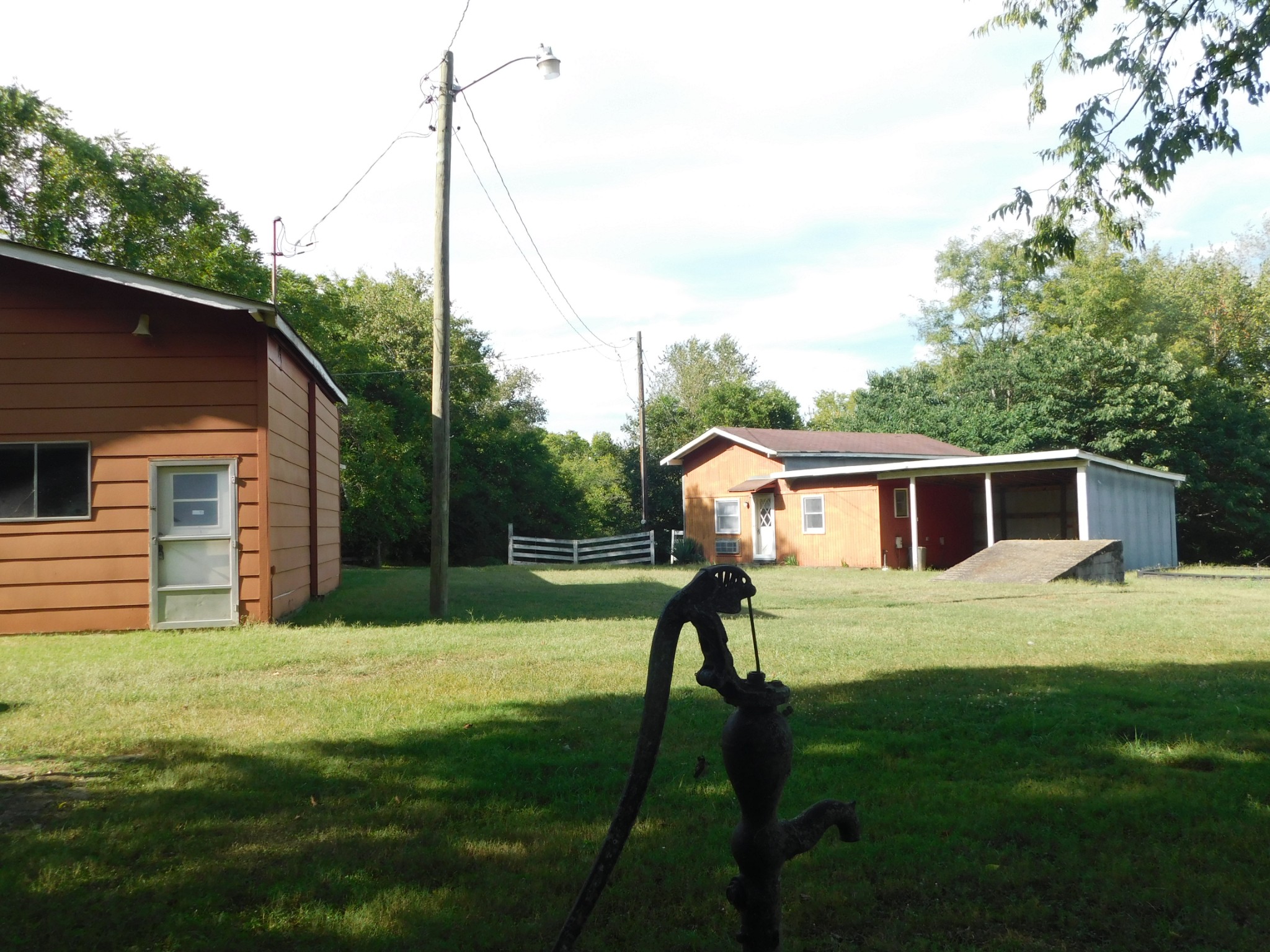 1386 Long Hollow Pike Gallatin TN 37066