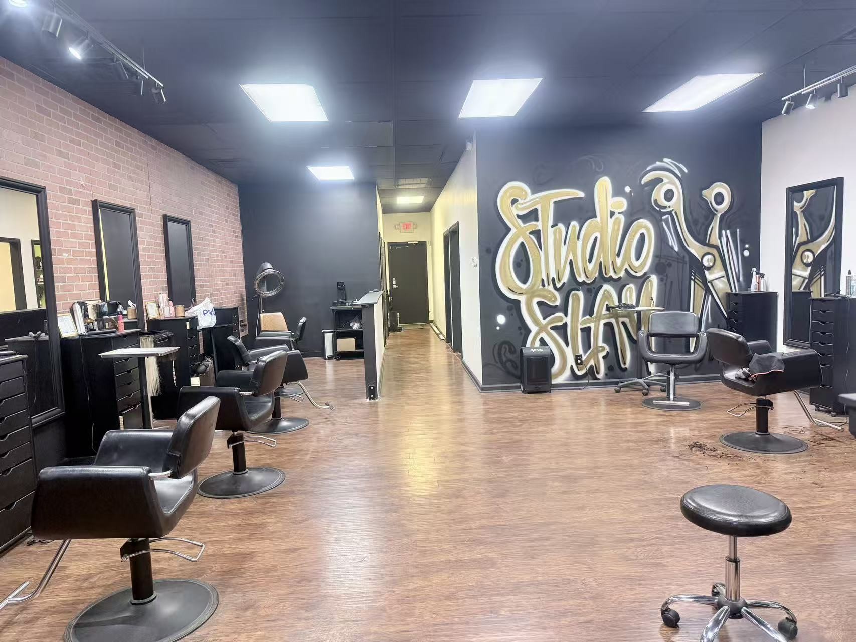 703B S Riverside Drive Clarksville TN 37040