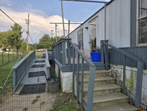 372 Melrose Street Mc Ewen TN 37101