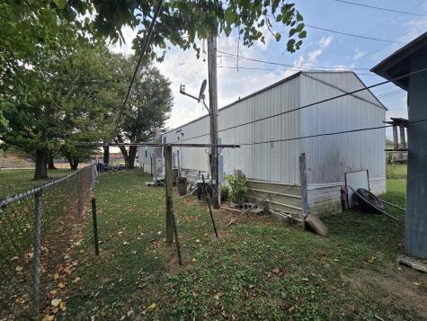 372 Melrose Street Mc Ewen TN 37101