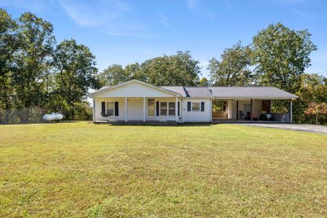 6204 Highway 230 Lyles TN 37098